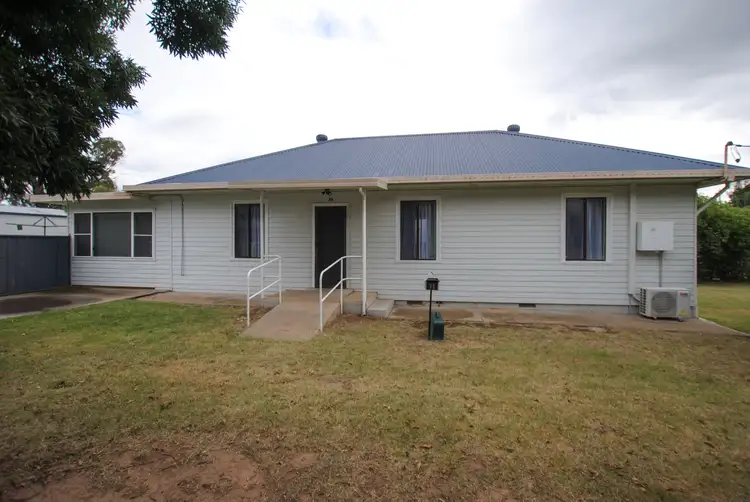 98 Lawson Street