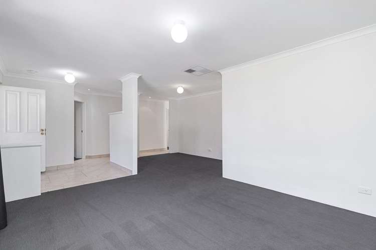 Second view of Homely house listing, 2 Derwent Crescent, Success WA 6164