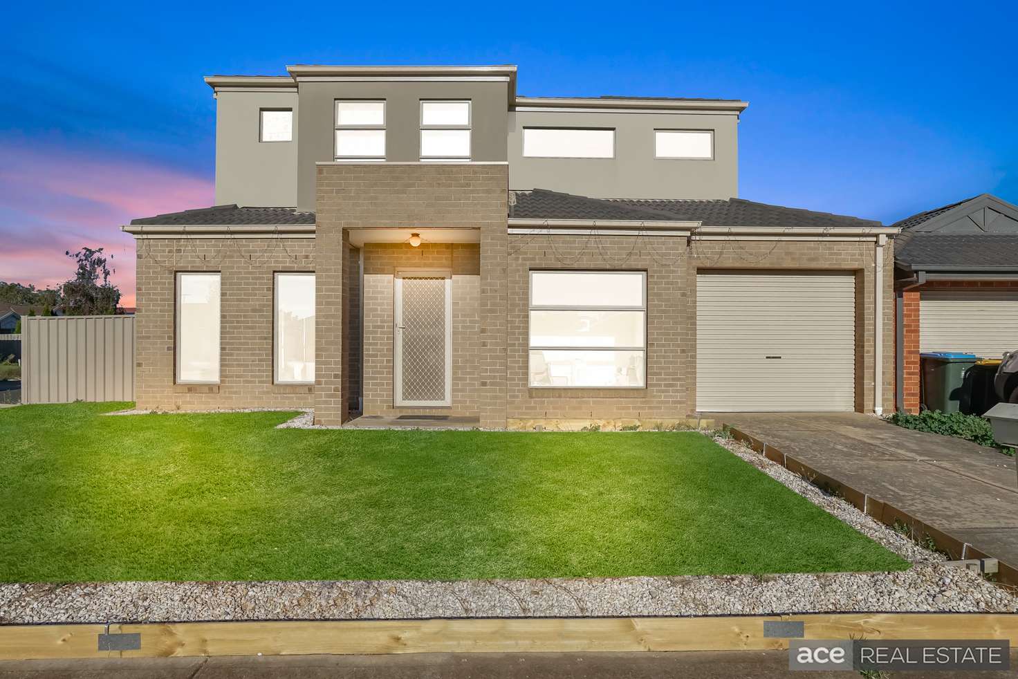 Main view of Homely house listing, 1/6 ozzimo way, Werribee VIC 3030
