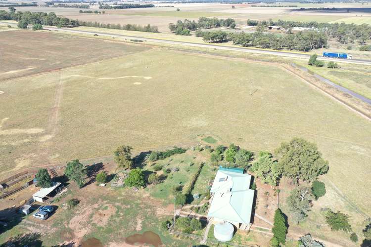 74 Pine Lodge Road, Tocumwal NSW 2714