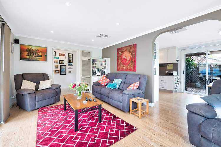 Second view of Homely house listing, 118 Courtenay Avenue, Cranbourne North VIC 3977