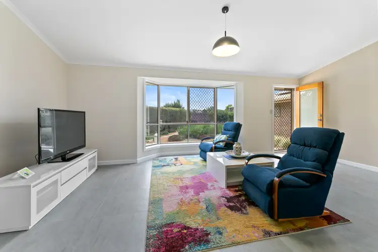 25 Pardalote Place