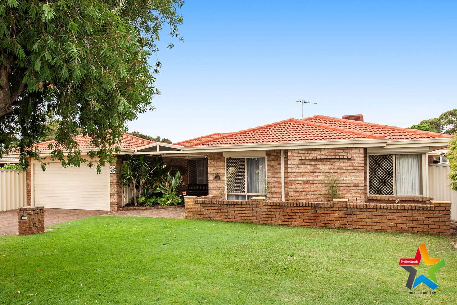 Main view of Homely house listing, 32 Padbury Way, Eden Hill WA 6054
