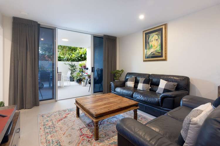 Second view of Homely apartment listing, 102/6 Fitzroy Street, Cleveland QLD 4163