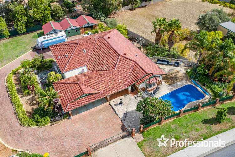 7 Henrietta Avenue, Mount Nasura WA 6112