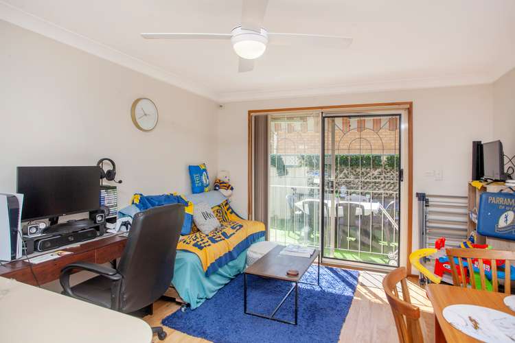 Fourth view of Homely villa listing, 4/129 Edinburgh Drive, Taree NSW 2430
