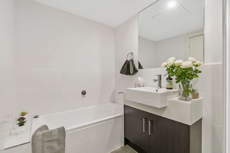 Third view of Homely apartment listing, 8/27 King Street, Bayswater VIC 3153