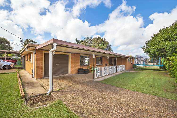 42 Russell Street, Silkstone QLD 4304