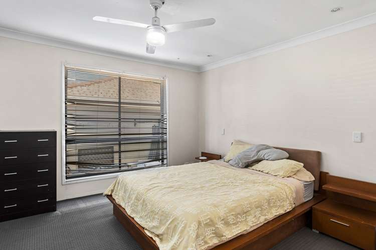 Fifth view of Homely semiDetached listing, 2/30 William Street, Southport QLD 4215