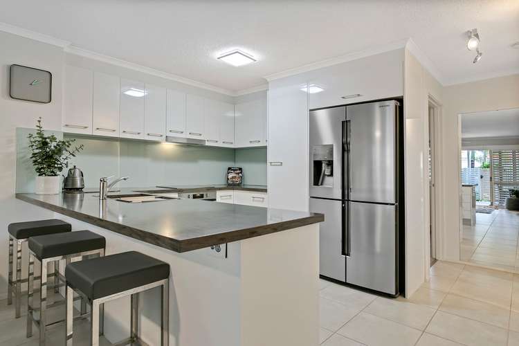 Fifth view of Homely unit listing, 2/25-29 Edward Street, Alexandra Headland QLD 4572