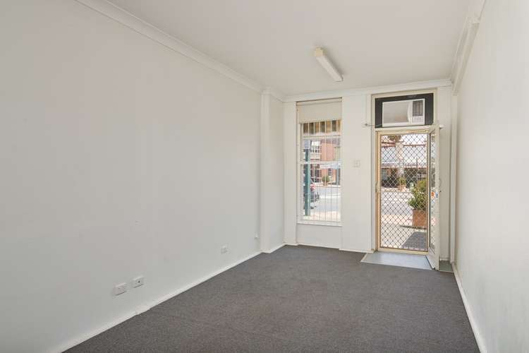 Fifth view of Homely unit listing, 1/140 Broadway, Junee NSW 2663