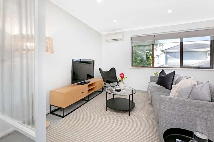 Second view of Homely apartment listing, 11/11 Brentwood Street, Bentleigh VIC 3204