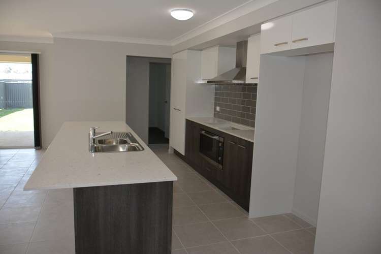 Second view of Homely house listing, 20 Clinton Way, Hamlyn Terrace NSW 2259