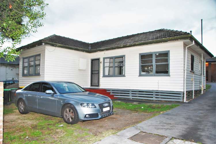 Main view of Homely unit listing, 1/192 Railway Parade, Noble Park VIC 3174