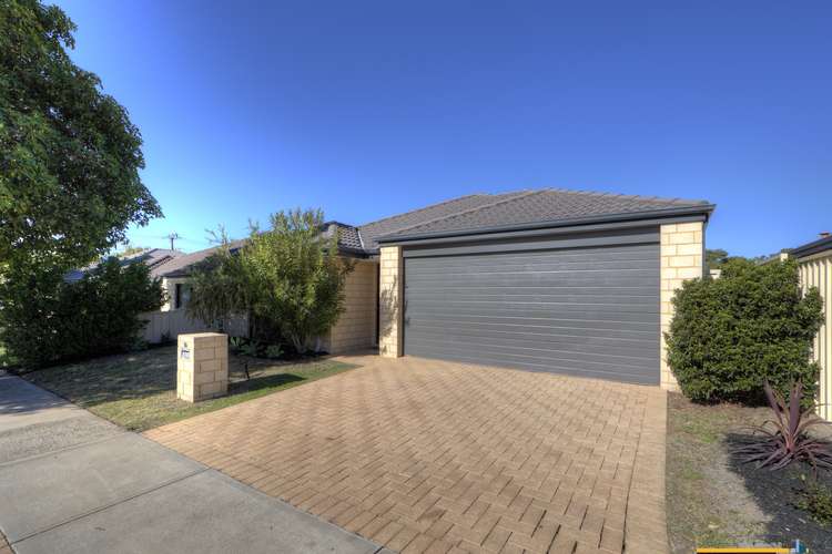 Second view of Homely house listing, 14 Hiscox Place, Redcliffe WA 6104