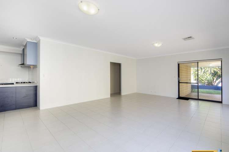 Seventh view of Homely house listing, 14 Hiscox Place, Redcliffe WA 6104