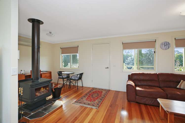 Sixth view of Homely house listing, 5 Christopher Court, Lismore VIC 3324