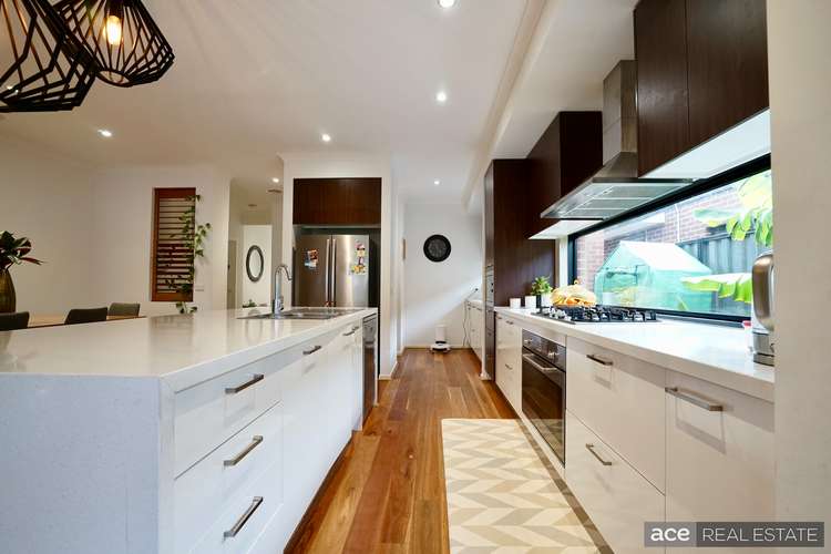 Fifth view of Homely house listing, 8 Conteve Way, Truganina VIC 3029