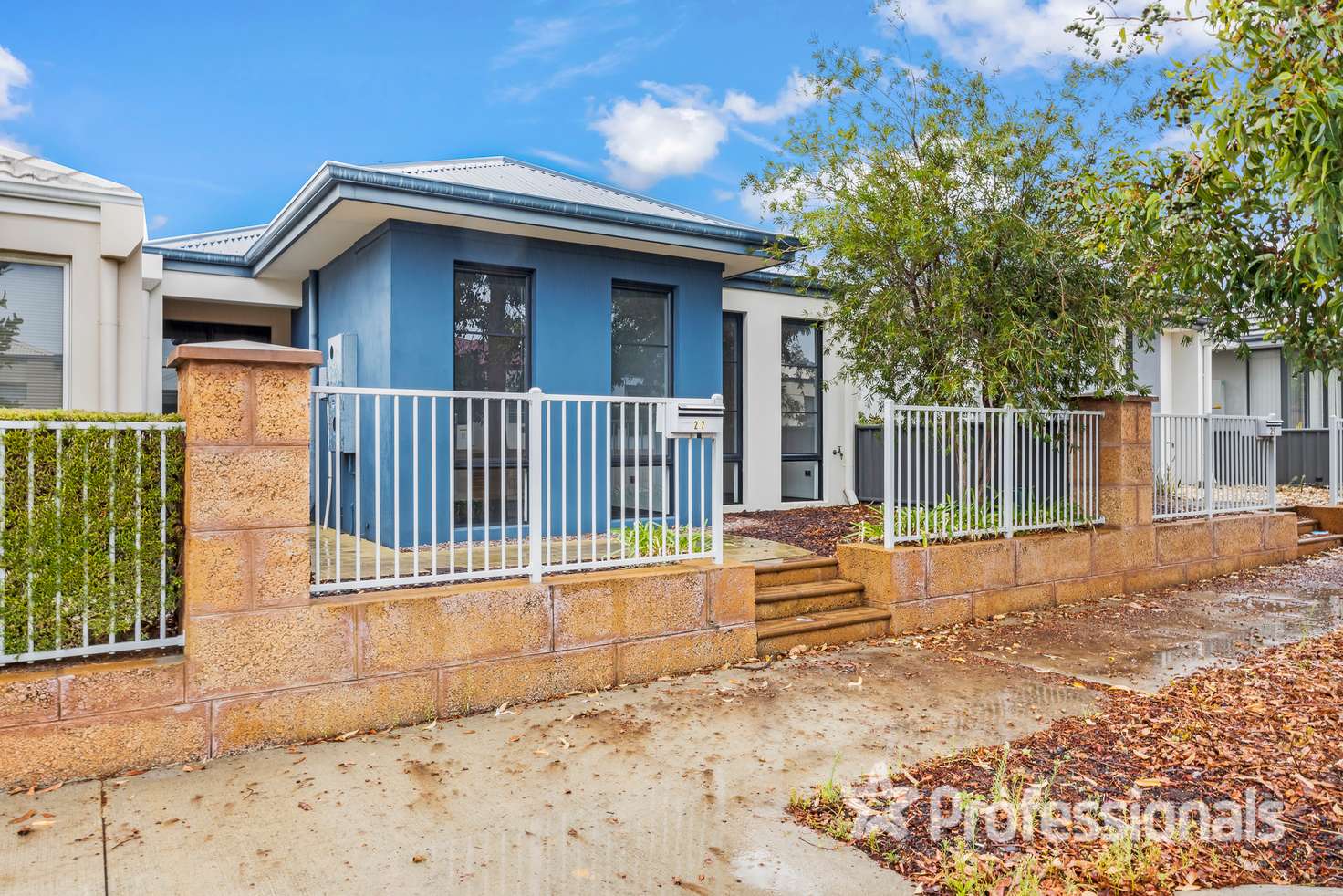 Main view of Homely house listing, 27 Sawtooth Bend, Banksia Grove WA 6031