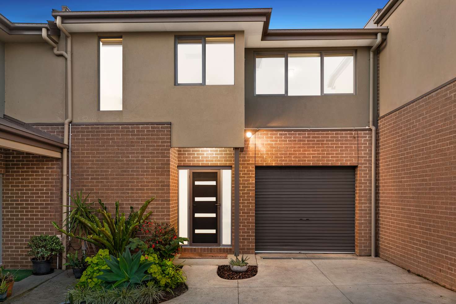 Main view of Homely townhouse listing, 4/5 Mossfield Avenue, Ferntree Gully VIC 3156