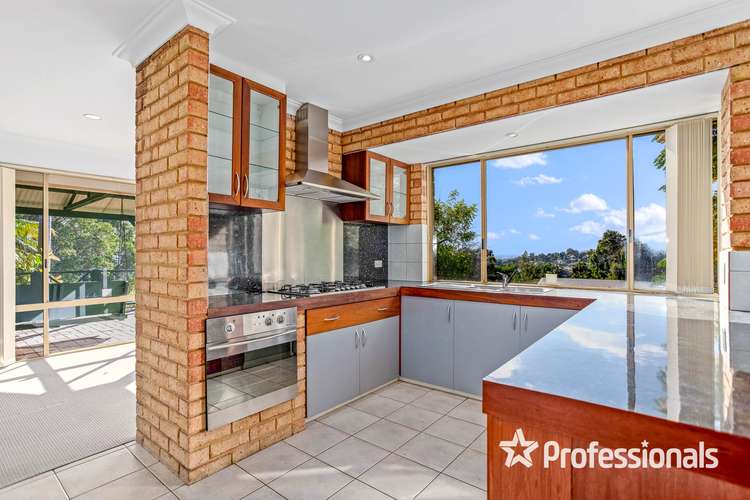 Fourth view of Homely house listing, 5 Opal Way, Mount Richon WA 6112