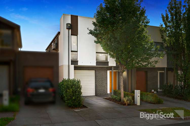 Main view of Homely townhouse listing, 34 Excelsior Circuit, Mulgrave VIC 3170