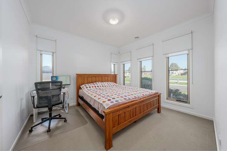 Fourth view of Homely house listing, 18 Ballymarang Chase, Cranbourne West VIC 3977