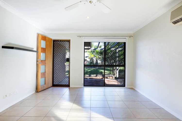 Fourth view of Homely semiDetached listing, 1/3 Jessica Court, Arundel QLD 4214