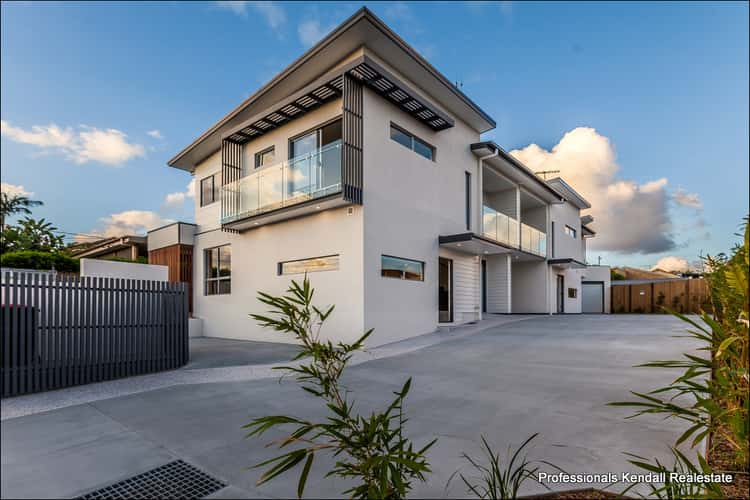 Main view of Homely townhouse listing, Unit 2/32 Troubridge Street, Mount Gravatt East QLD 4122