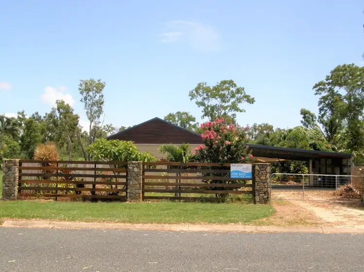 27 Marine Parade, Laguna Quays QLD 4800