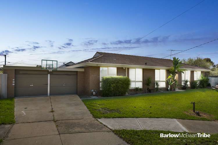 Main view of Homely house listing, 11 O'Shannessy Court, Altona Meadows VIC 3028