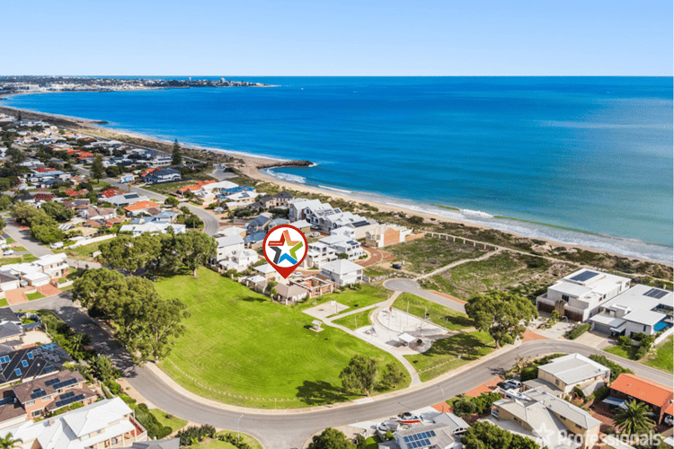 13/68 Hickman Road, Silver Sands WA 6210