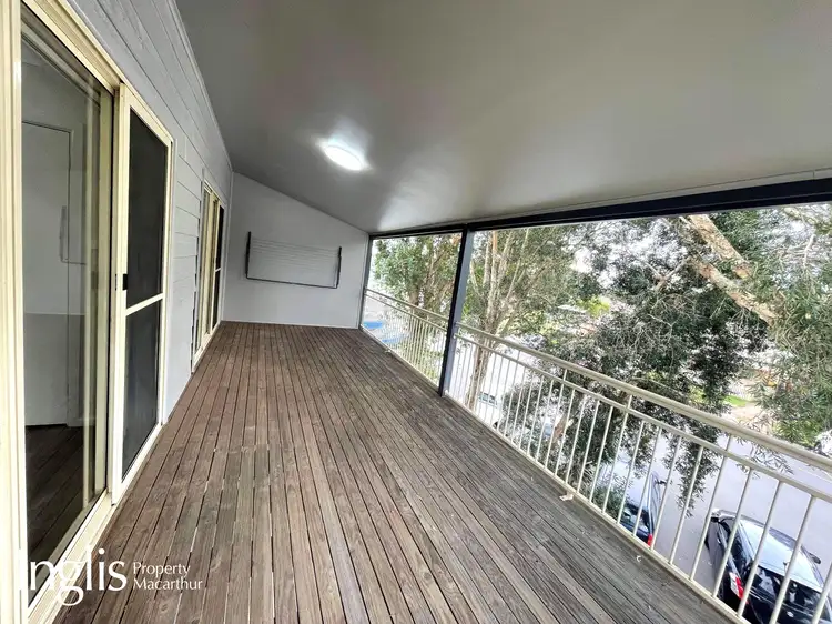16 Mitchell Street
