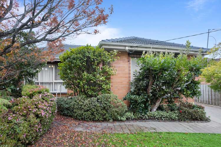 166 Mahoneys Road, Forest Hill VIC 3131