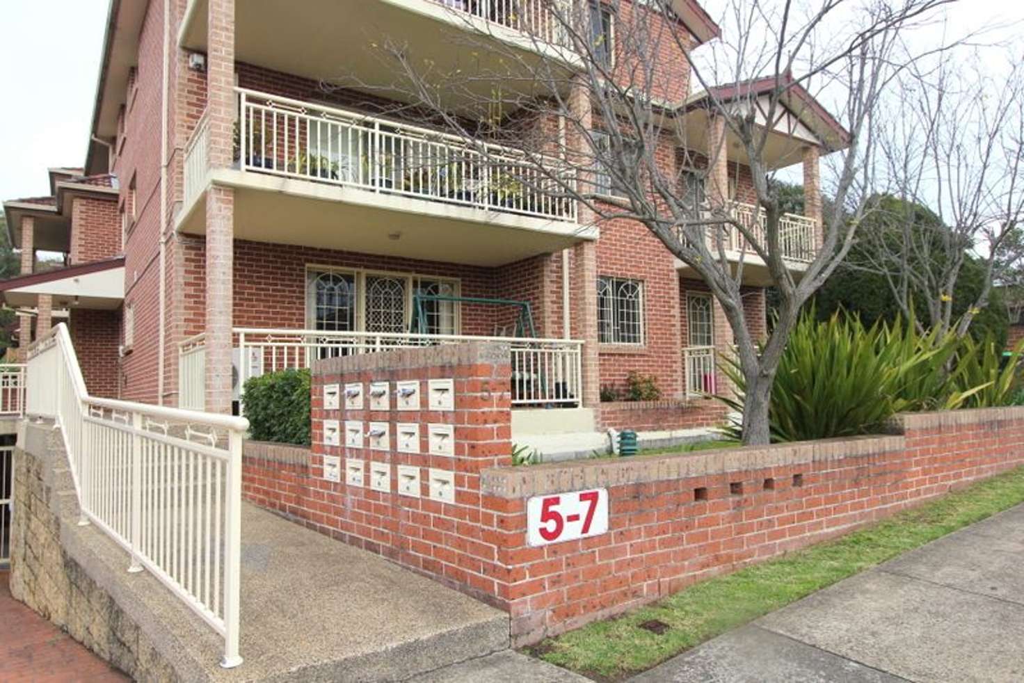 Main view of Homely unit listing, 12/5-7 Percival Street, Penshurst NSW 2222