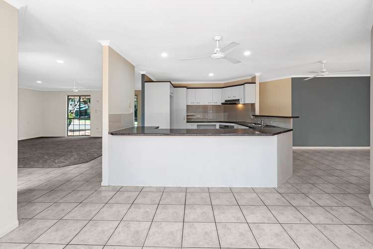 Sixth view of Homely house listing, 2 Hillgrove Court, Oxenford QLD 4210