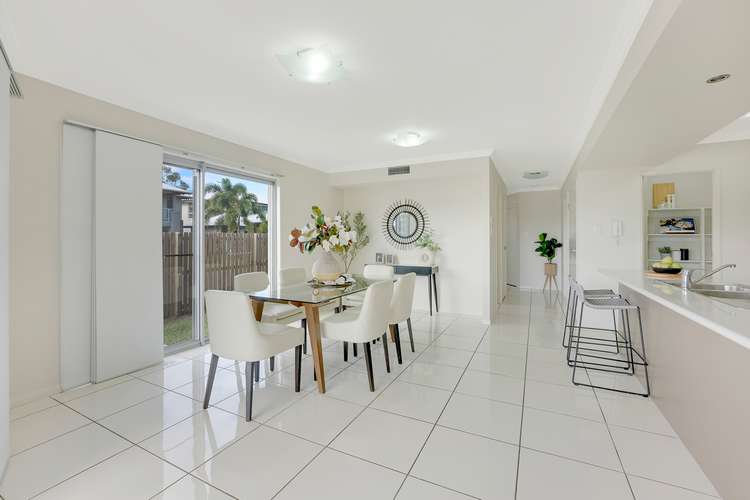 Fifth view of Homely house listing, 2 Lomond Street, North Lakes QLD 4509