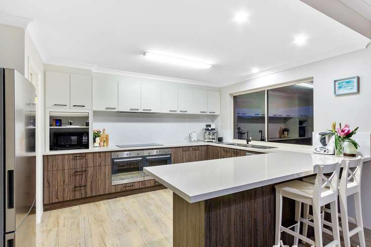 Second view of Homely house listing, 21 Lookout Vista, Singleton WA 6175