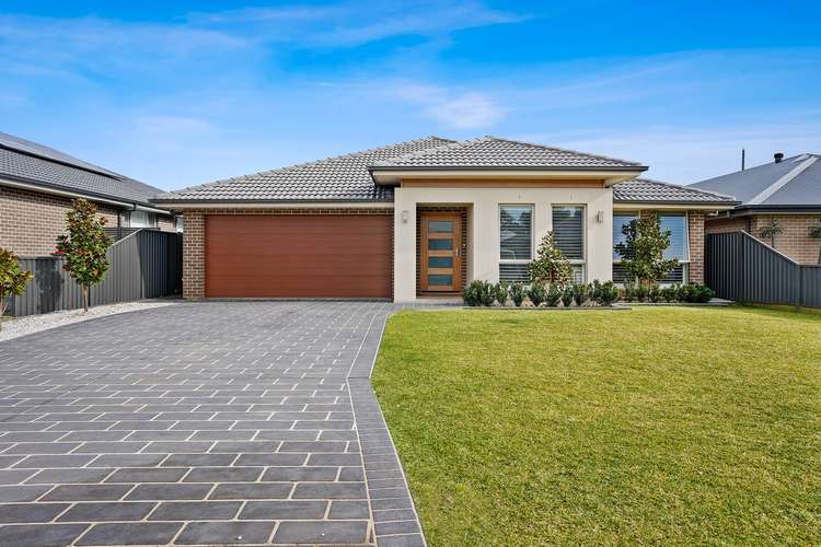 5 Funnell Close, Camden South NSW 2570