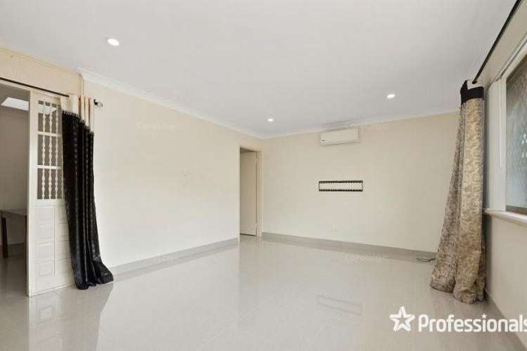 Fifth view of Homely house listing, 5 Gaze Court, Thornlie WA 6108
