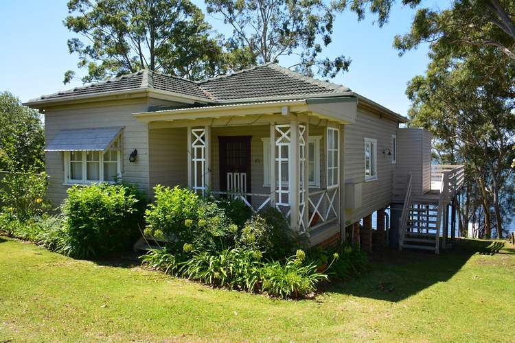 Main view of Homely house listing, 43 Gordon Ave, Summerland Point NSW 2259