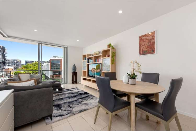 Main view of Homely unit listing, 202/17 Kurilpa Street, West End QLD 4101