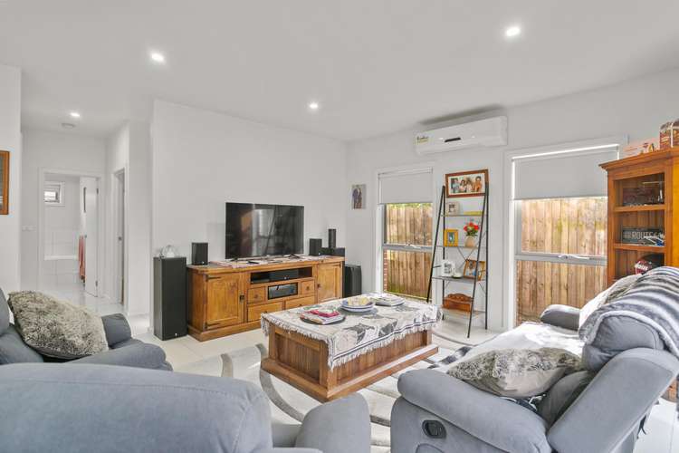 Fourth view of Homely unit listing, 2/17 Moomba Avenue, Seaford VIC 3198