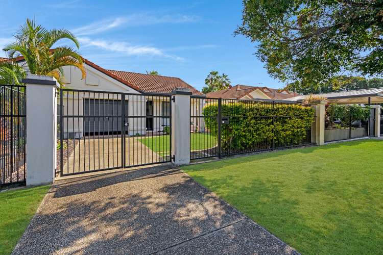 Main view of Homely semiDetached listing, 2/15 Lee Road, Runaway Bay QLD 4216