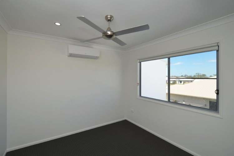 Sixth view of Homely unit listing, 2/2 Ribaldo Circuit, Burdell QLD 4818