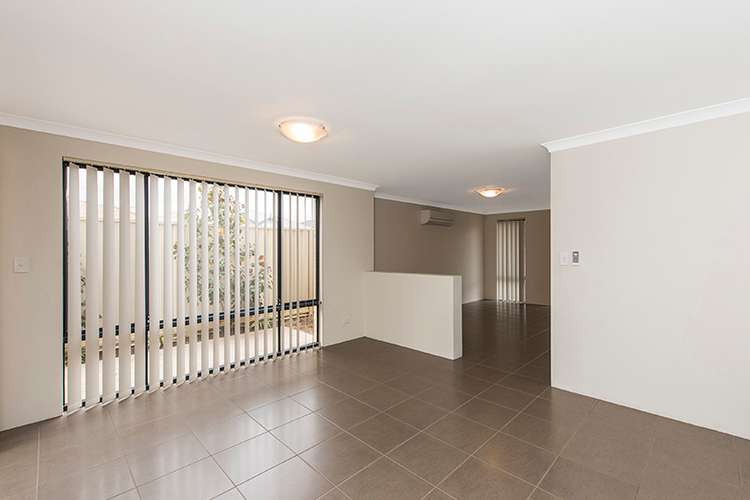 Fourth view of Homely house listing, 7 Mortimer Link, Baldivis WA 6171