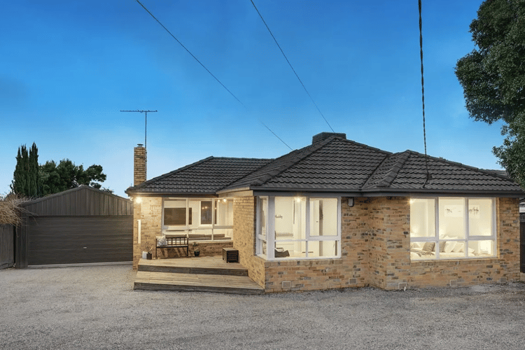 21 Yerrawa Drive, Watsonia VIC 3087