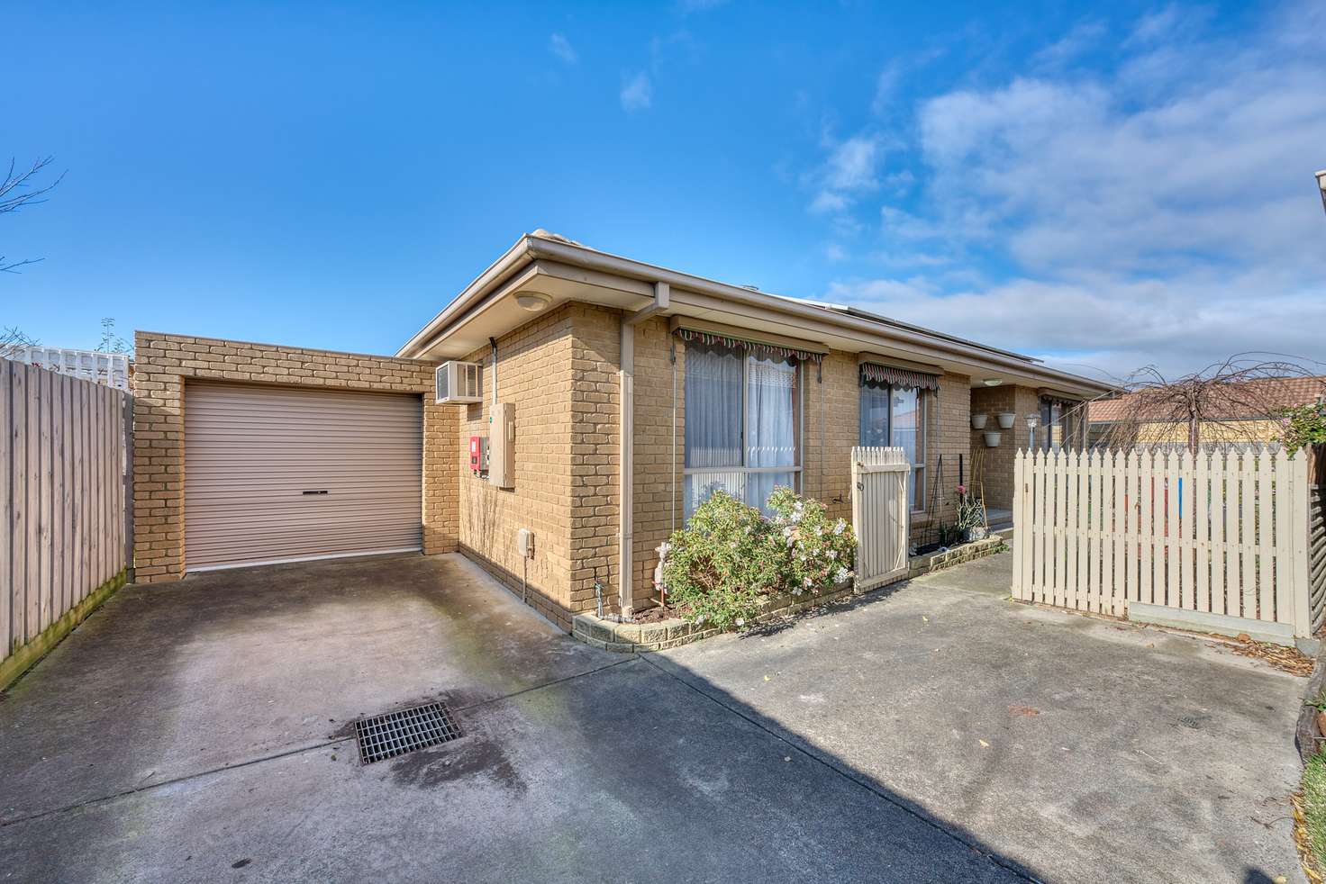 Main view of Homely house listing, 2/7 Bamboo Court, Cranbourne North VIC 3977