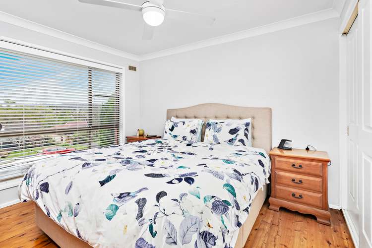 Fifth view of Homely house listing, 4 Robert Street, Kanahooka NSW 2530