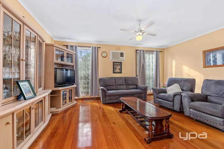 Second view of Homely house listing, 23 Kinterbury Drive, Kings Park VIC 3021